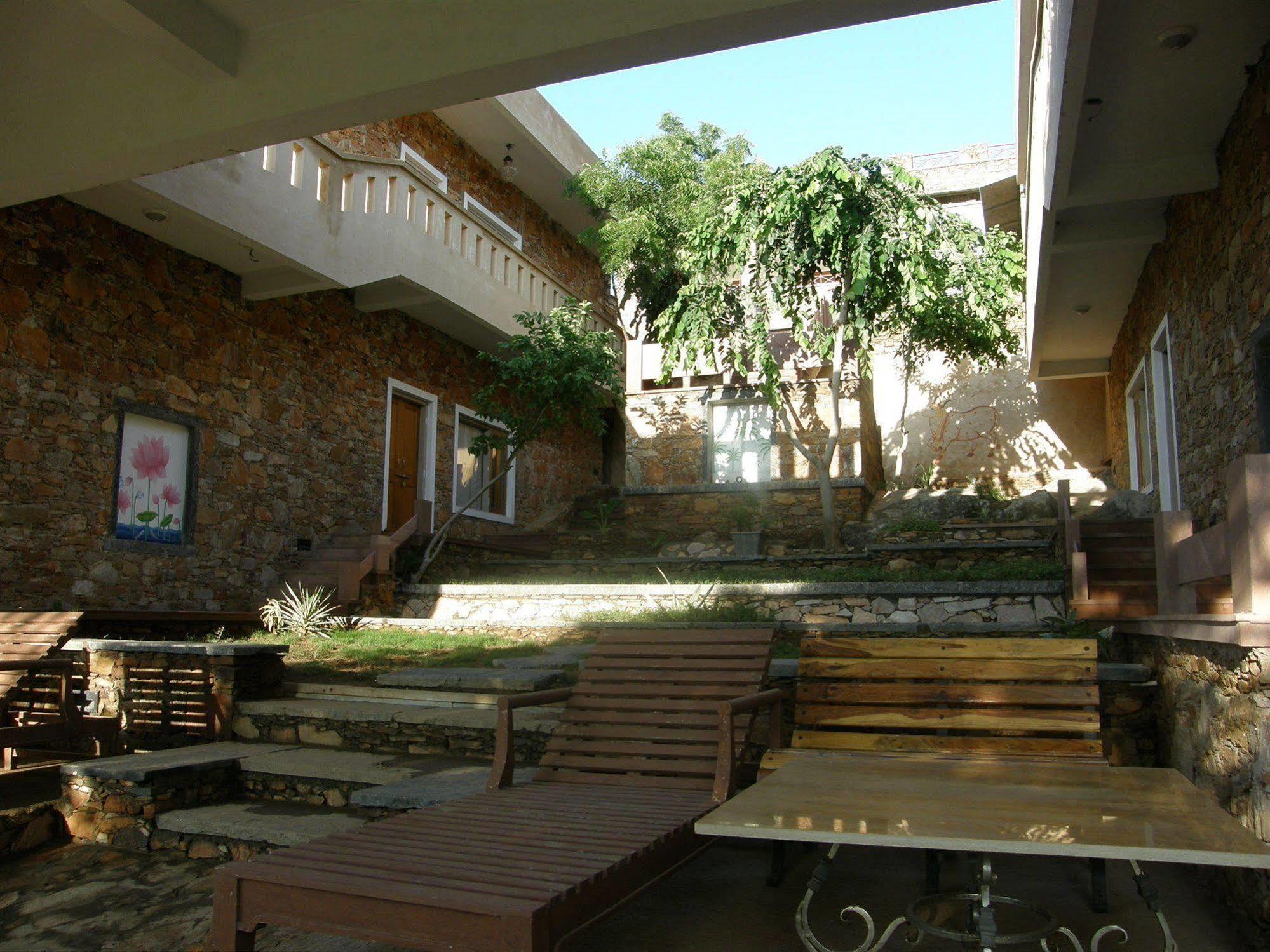Devra Udaipur Ξενοδοχείο Εξωτερικό φωτογραφία